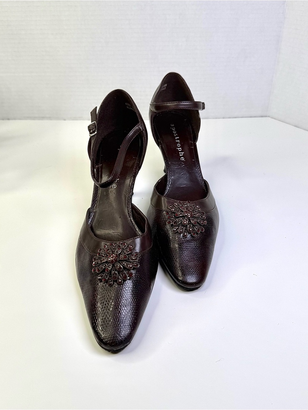Apostrophe Jett Brown Pointed Toe Mary Jane Strappy Kitten Heels Women's Size 7M - Picture 10 of 16